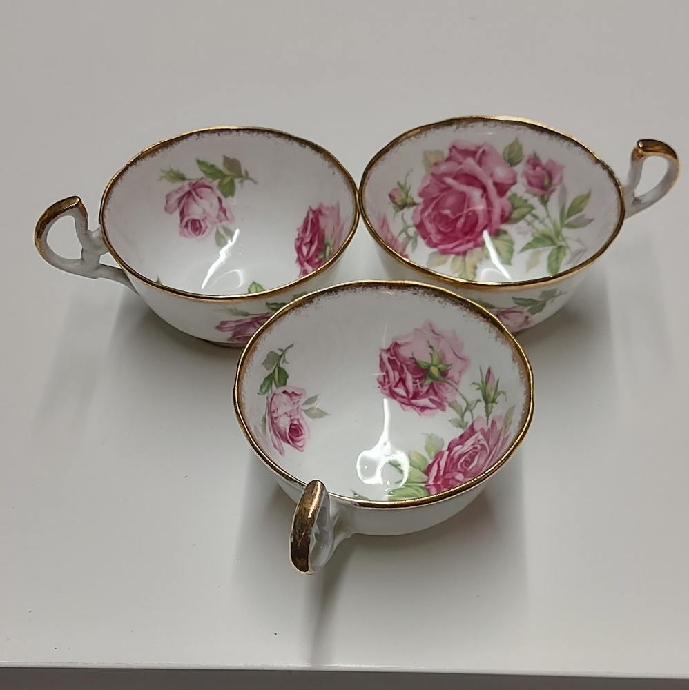 3 vintage cups